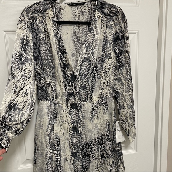 NWT ZARA MINI DRESS - Picture 5 of 9